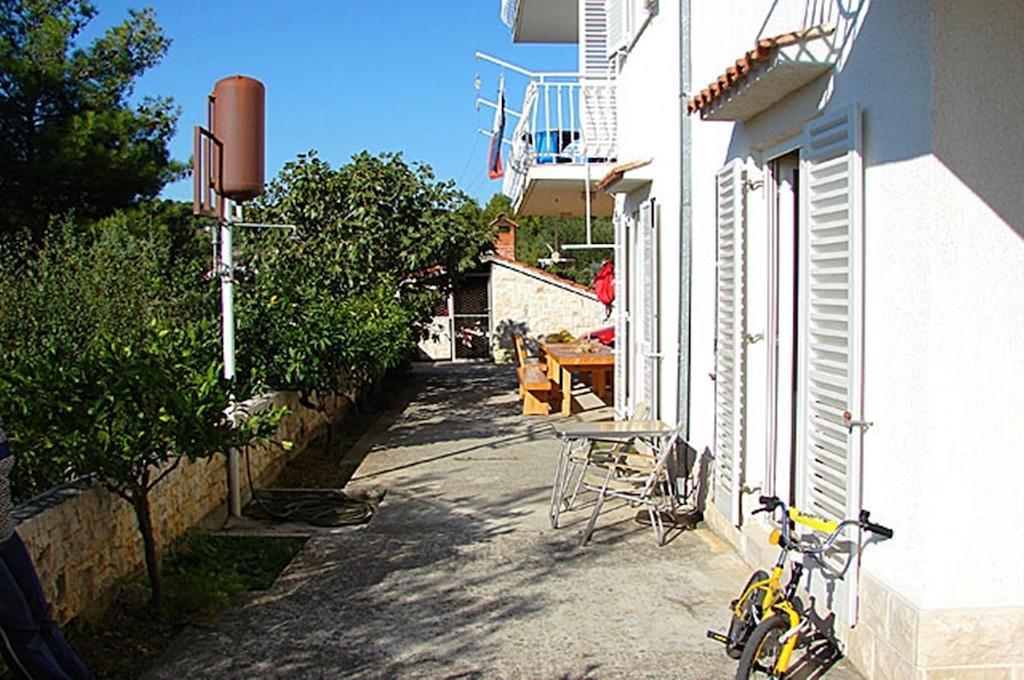 Ljiljana Apartment Okrug Gornji Δωμάτιο φωτογραφία